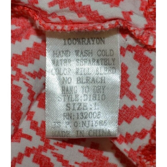 Entro Red & White Summer Mini Dress Size L Geo Pattern Rayon Adjustable Spaghett - Picture 10 of 11